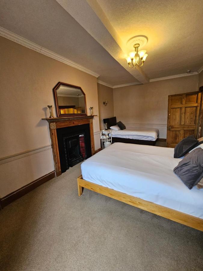 The Beacons Guest House Brecon Exteriér fotografie